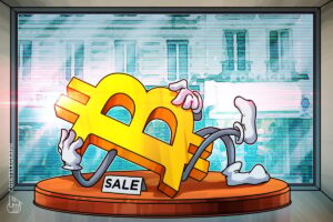 Bitcoin Risks Drop To $108K, But Dip Buyers Step In